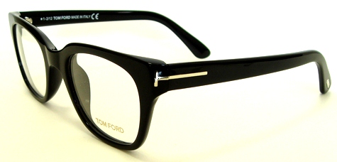 雑誌「MEN'S EX」の2013年4月号で中井貴一さん愛用のTOM FORD（トム