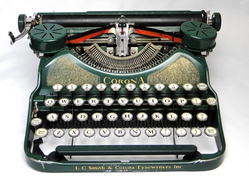 タイプライター界の eMate300、CORONA #4 Portable 紹介 | 