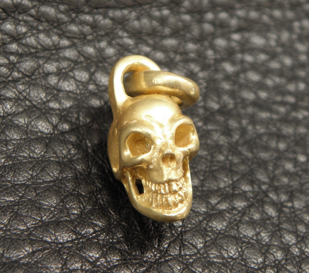 ガボラトリーのペンダント, 10キャラット ゴールド 黄金純金カラー