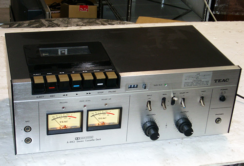 ◇希少な1975年製TEACカセットデッキ「A-440」の修復修理 | ヨネデン