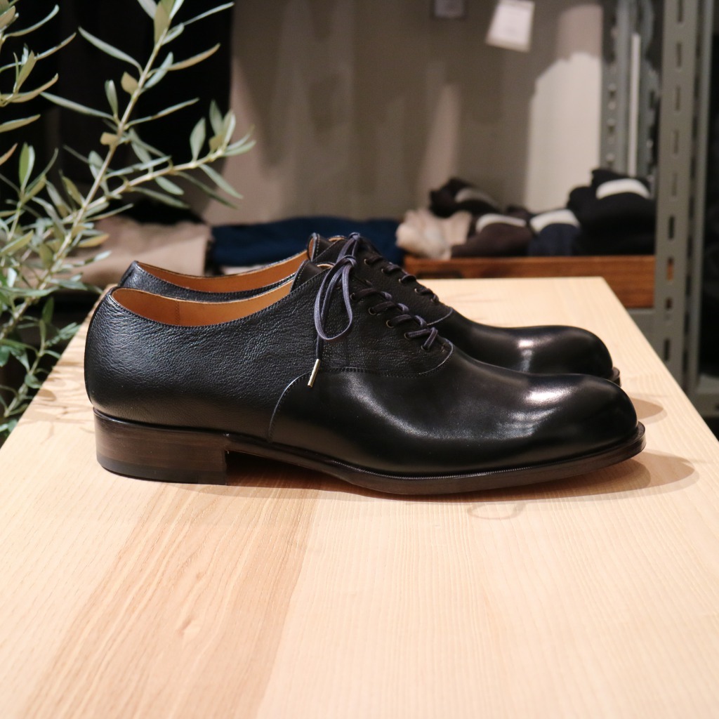 forme (フォルメ) / 【Unsym】 と 【Balmoral Plain Toe】のご紹介