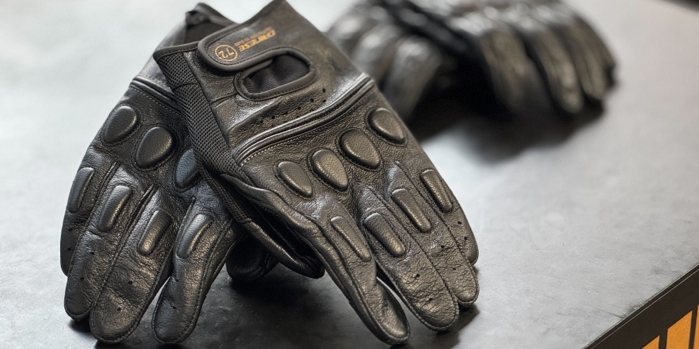 ダイネーゼ大阪 Dainese Osaka | オフィシャルWEBサイト | グローブ