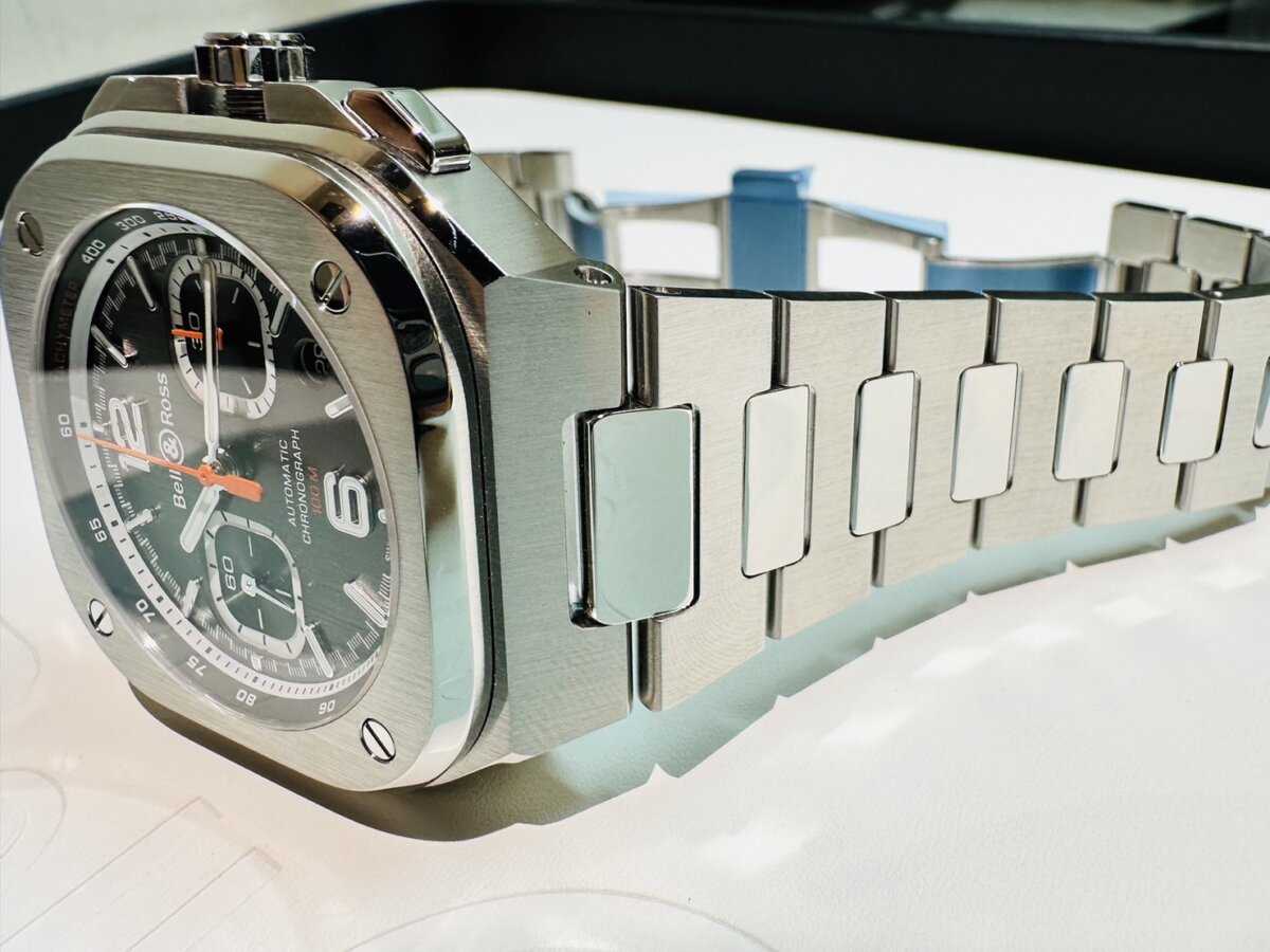 ベル＆ロス】日本限定モデル 「BR 05 クロノ レーシング オレンジ」が