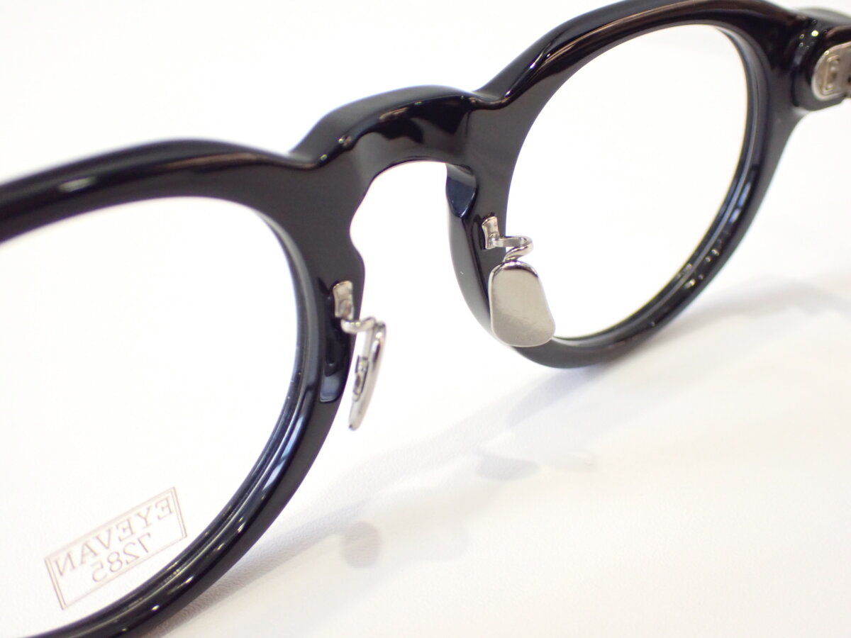 ブリッティッシュ＋フレンチヴィンテージ漂うセルフレーム｜EYEVAN7285