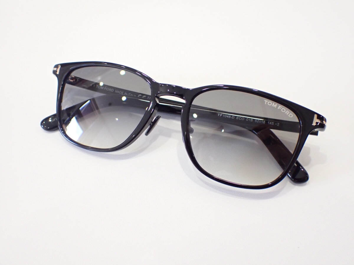 グラデーションレンズ｜TOM FORD(トムフォード) TF1048D ｜ oomiya