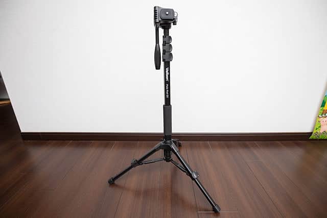 狭いスペースで動画撮影するときに便利な撮影機材『Velbon スタンド一