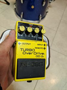 黄葉と満月の夜、黄色のエフェクターOD-2Rの使用感レビューを書いて