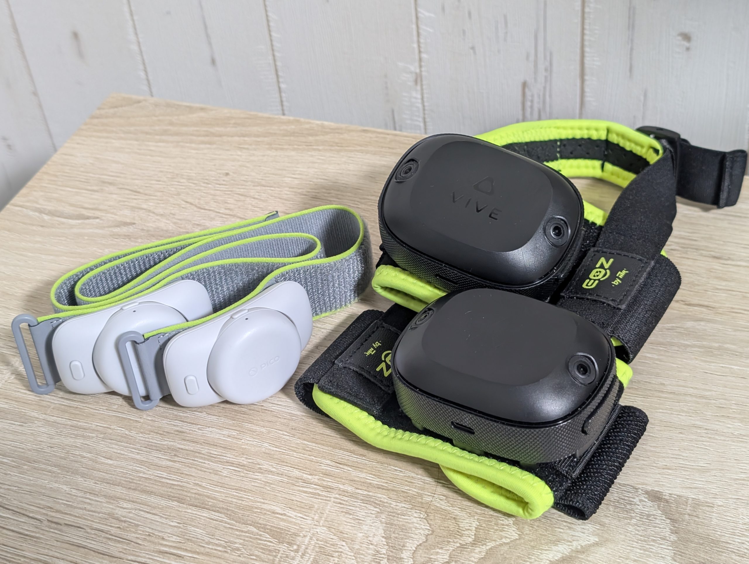 VIVEトラッカー(Ultimate)をPICO Motion Trackerと併用する | ぴけっと