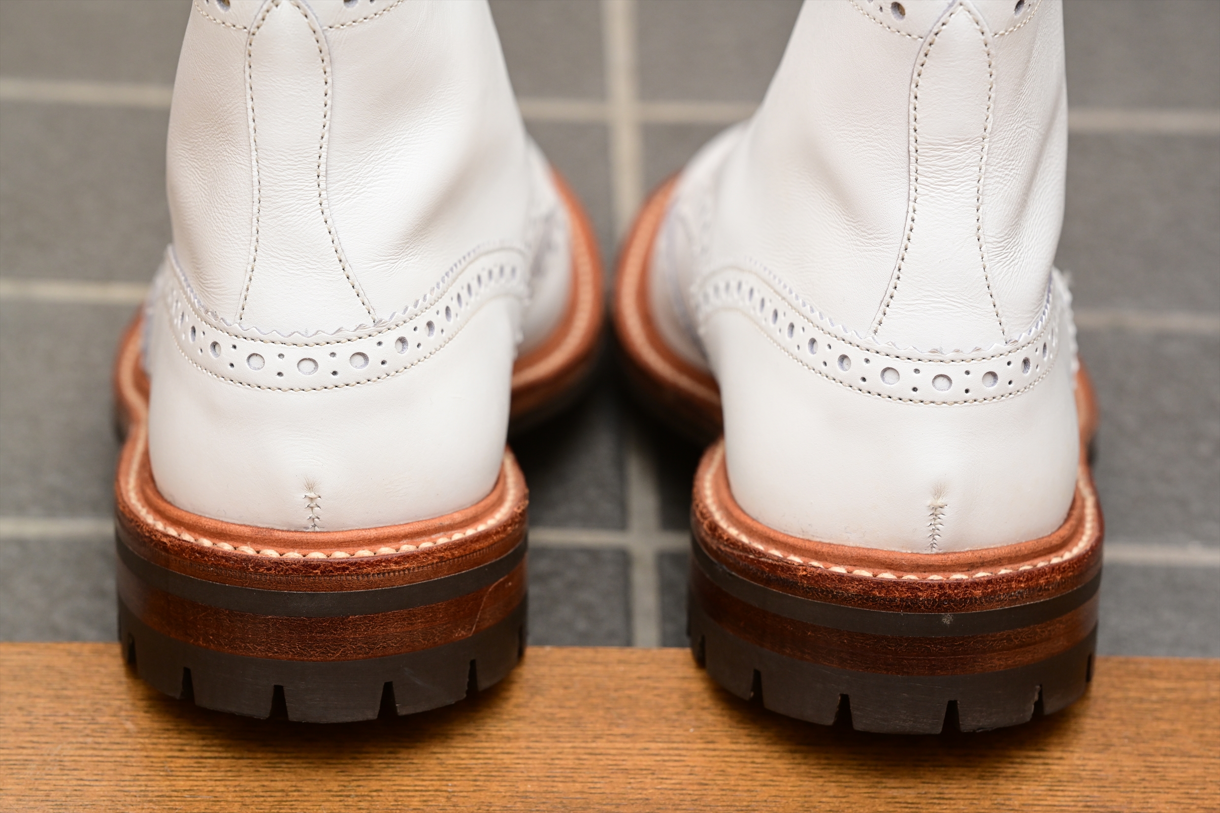 Tricker's M2508 malton（ホワイト） | 銀の備忘録