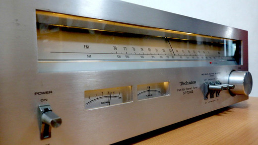 Technics ST-7300II: BLUESS Laboratory