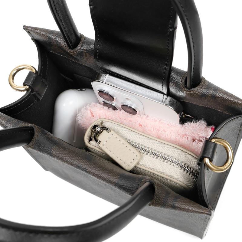 Brandol / COACH コーチ ミニトートバッグ Cally 17 シグネチャー