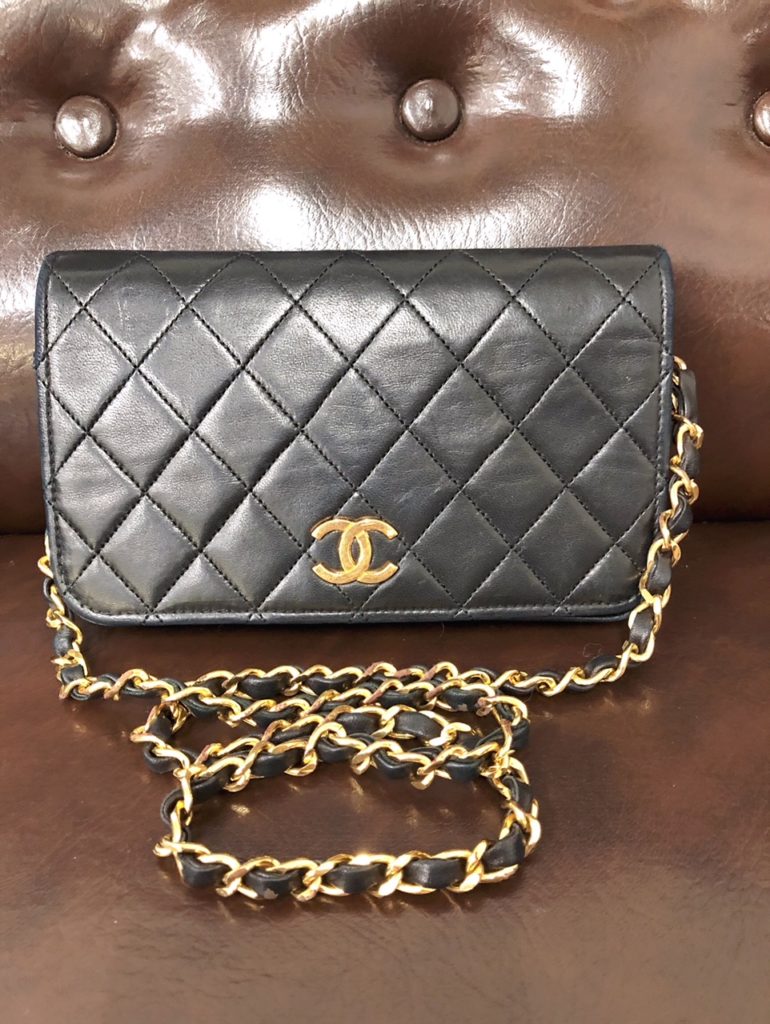 シャネル ヴィンテージミニマトラッセ チェーンショルダーバッグ