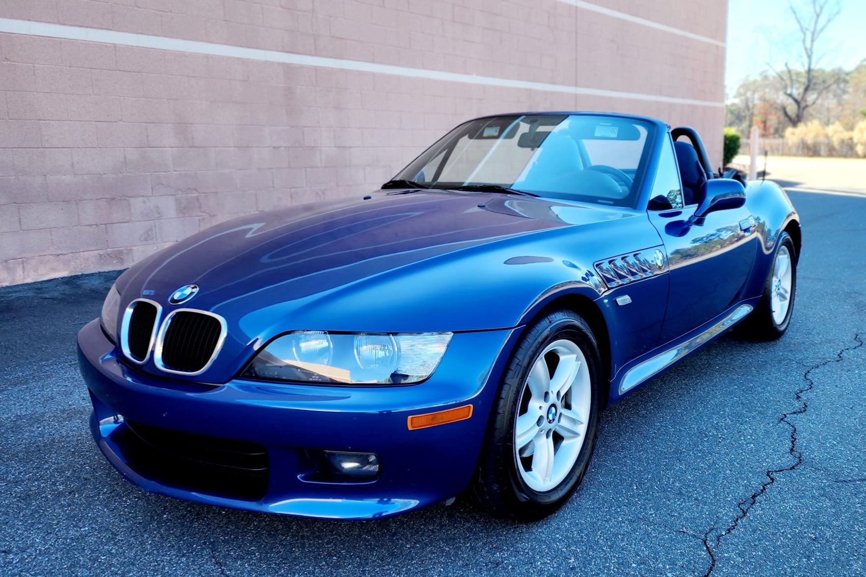 No Reserve: 40k-Mile 2002 BMW Z3 2.5i 5-Speed for sale on BaT