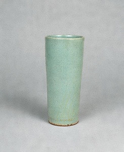 青磁筒花瓶 銘大内筒 文化遺産オンライン