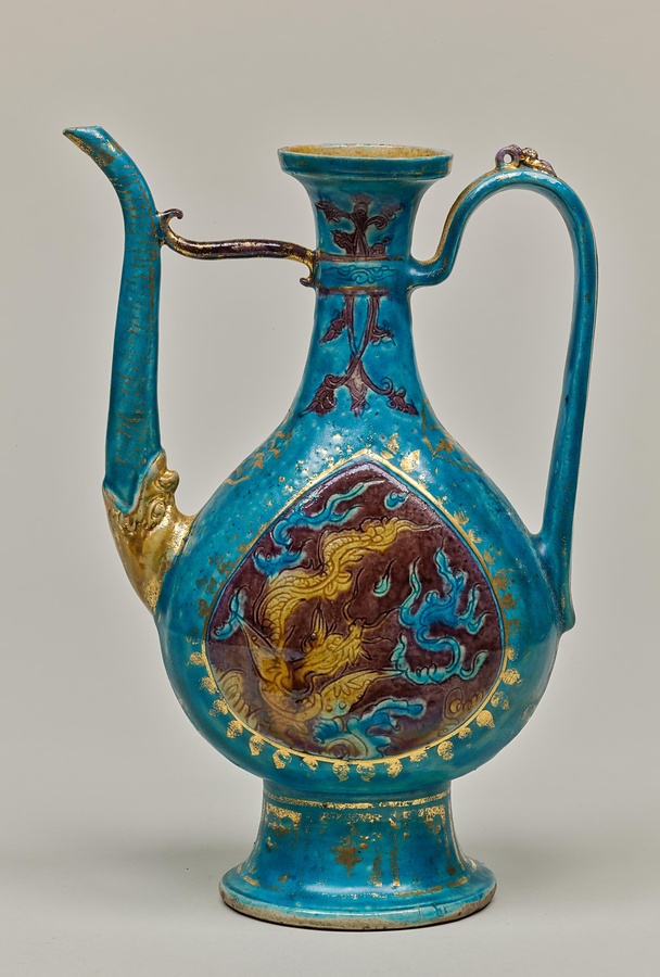 三彩金襴手龍濤文水注 文化遺産オンライン