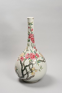 粉彩梅竹図皿〈雍正年製／〉 文化遺産オンライン