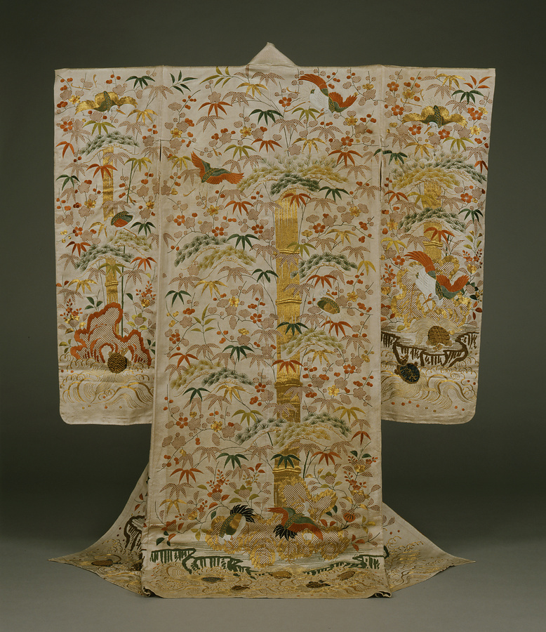 掻取 白綸子地松竹梅鶴亀模様 文化遺産オンライン