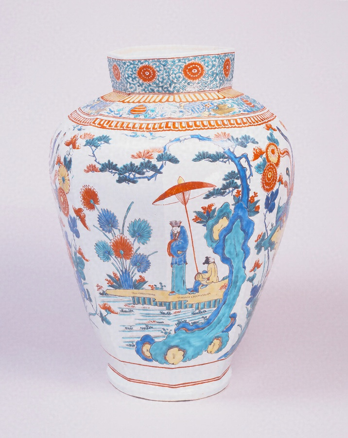 色絵樹下人物文八角大壺 伊万里・柿右衛門様式 文化遺産オンライン