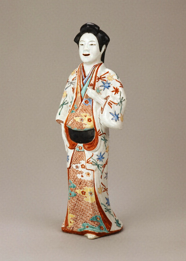 色絵婦人像 伊万里・柿右衛門様式 文化遺産オンライン