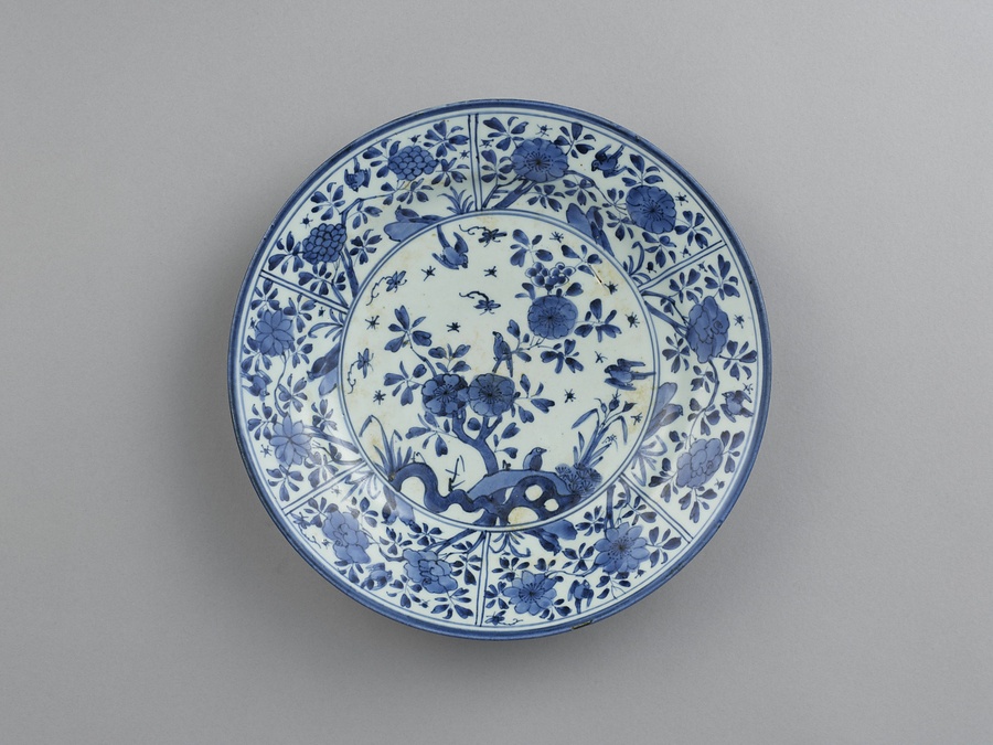 染付芙蓉手花鳥図大皿 文化遺産オンライン