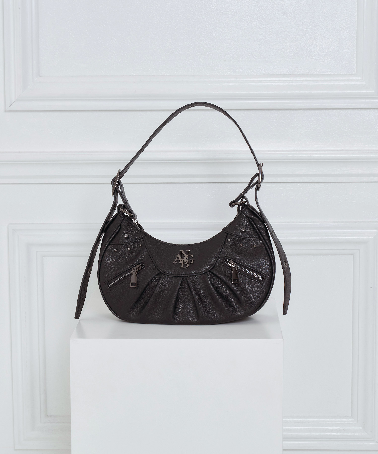 オックスロゴショルダーバッグ – BUNNY APARTMENT