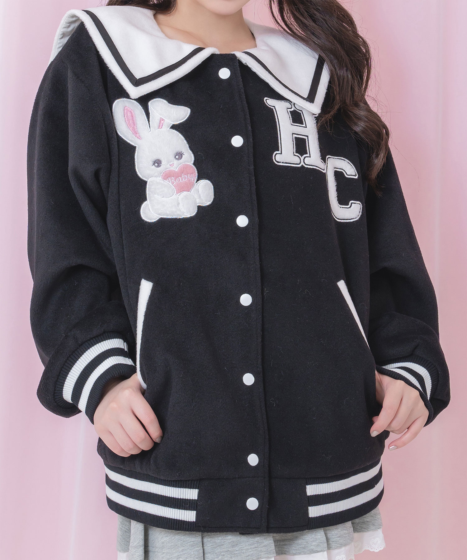 うさぎアップリケセーラースタジャン – BUNNY APARTMENT