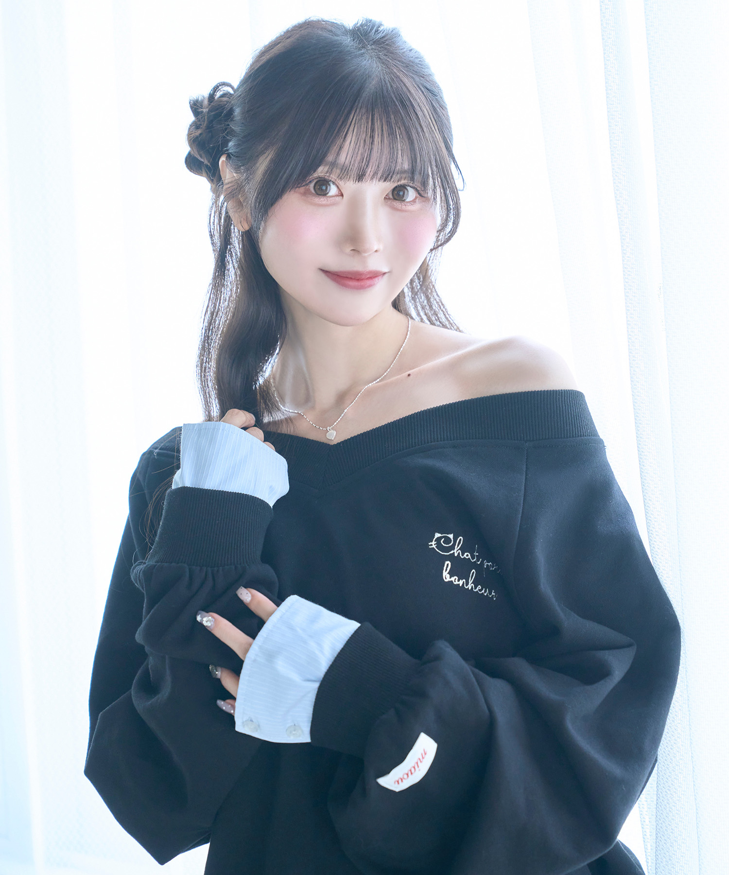 UNISEX 2way collar sweatshirt / BLACK – BUNNY APARTMENT