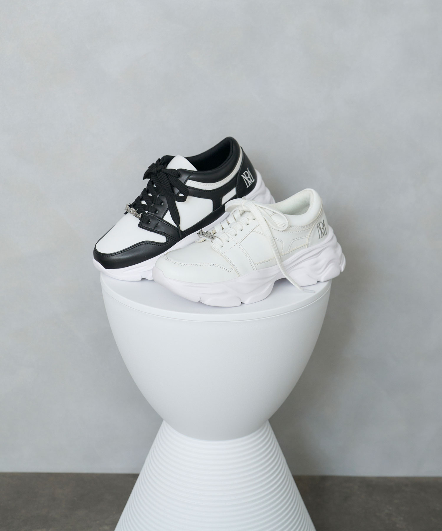 Fur attach stretch long boots【black】 – BUNNY APARTMENT