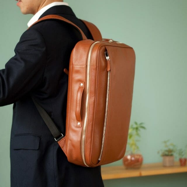 プロダクトストーリー「お客様とともに進化しつづけるビジネスバック