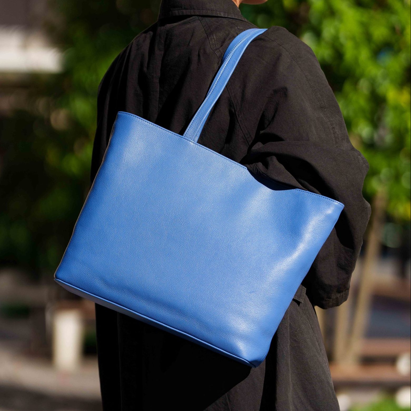 2023年冬の限定カラー「マウンテンブルー」11/16(木)より販売開始