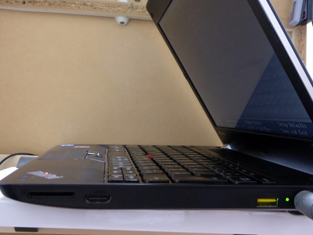 2万円のLenovo ThinkPad Edge E130は最高のモバイルノートや│物欲