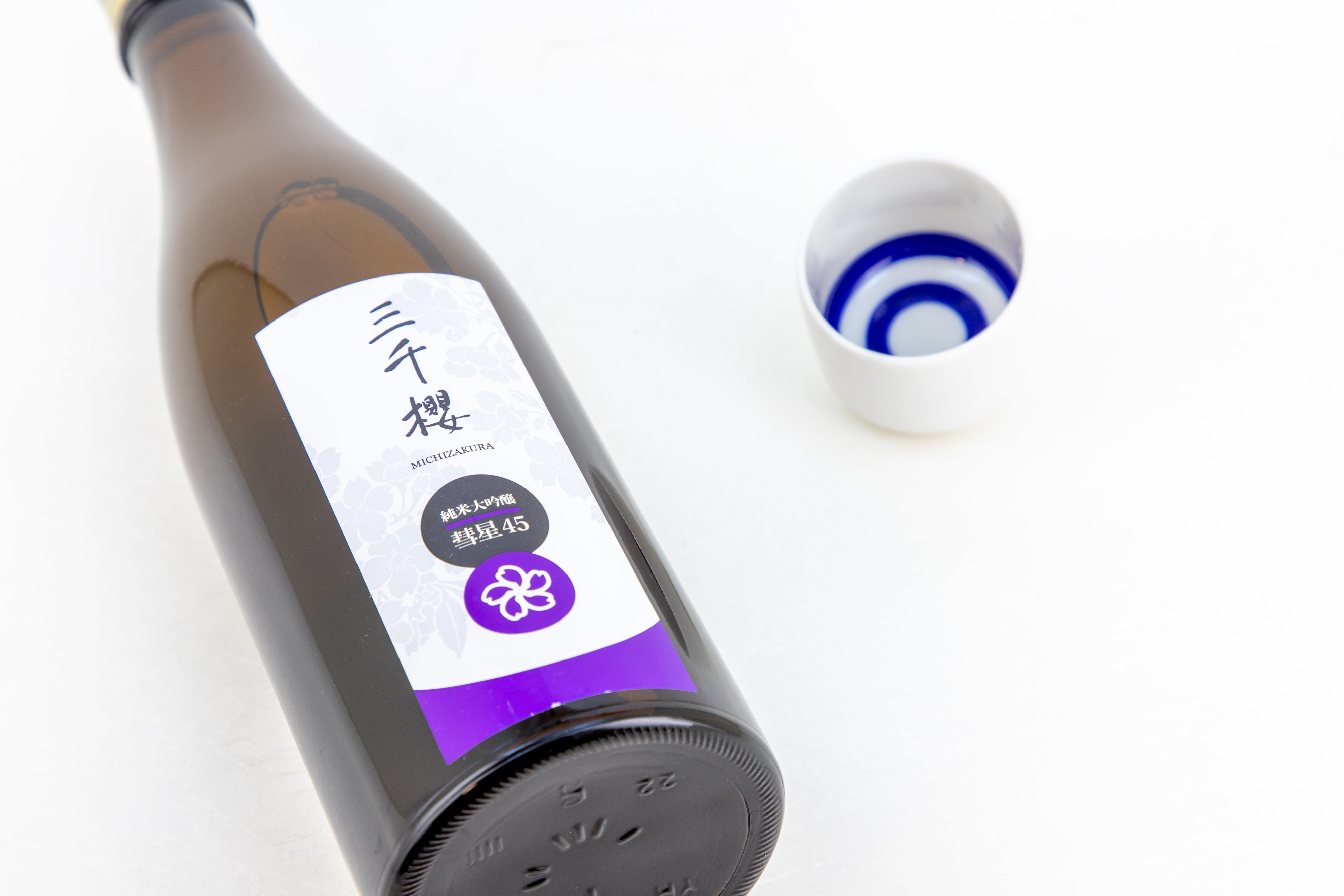 三千櫻 純米大吟醸 彗星45 – 銘酒の裕多加