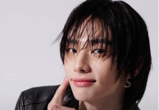 マイルありストレイキッズ　ヒョンジン Stray Kids（スキズ）ヒョンジンの、クールな美貌ショットアルバム