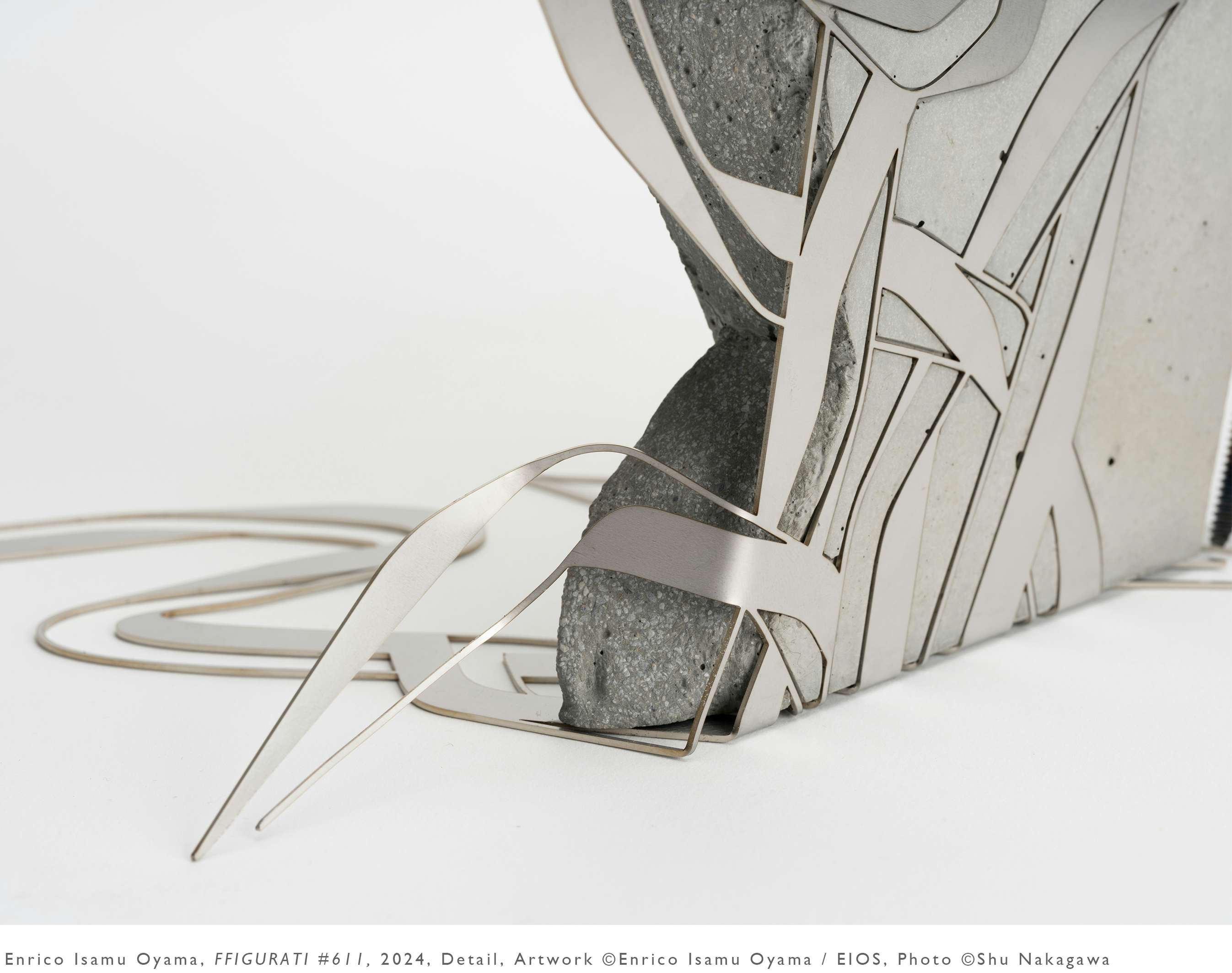 大山エンリコイサムによる個展「Book Covers, Bookends」が開催。同展