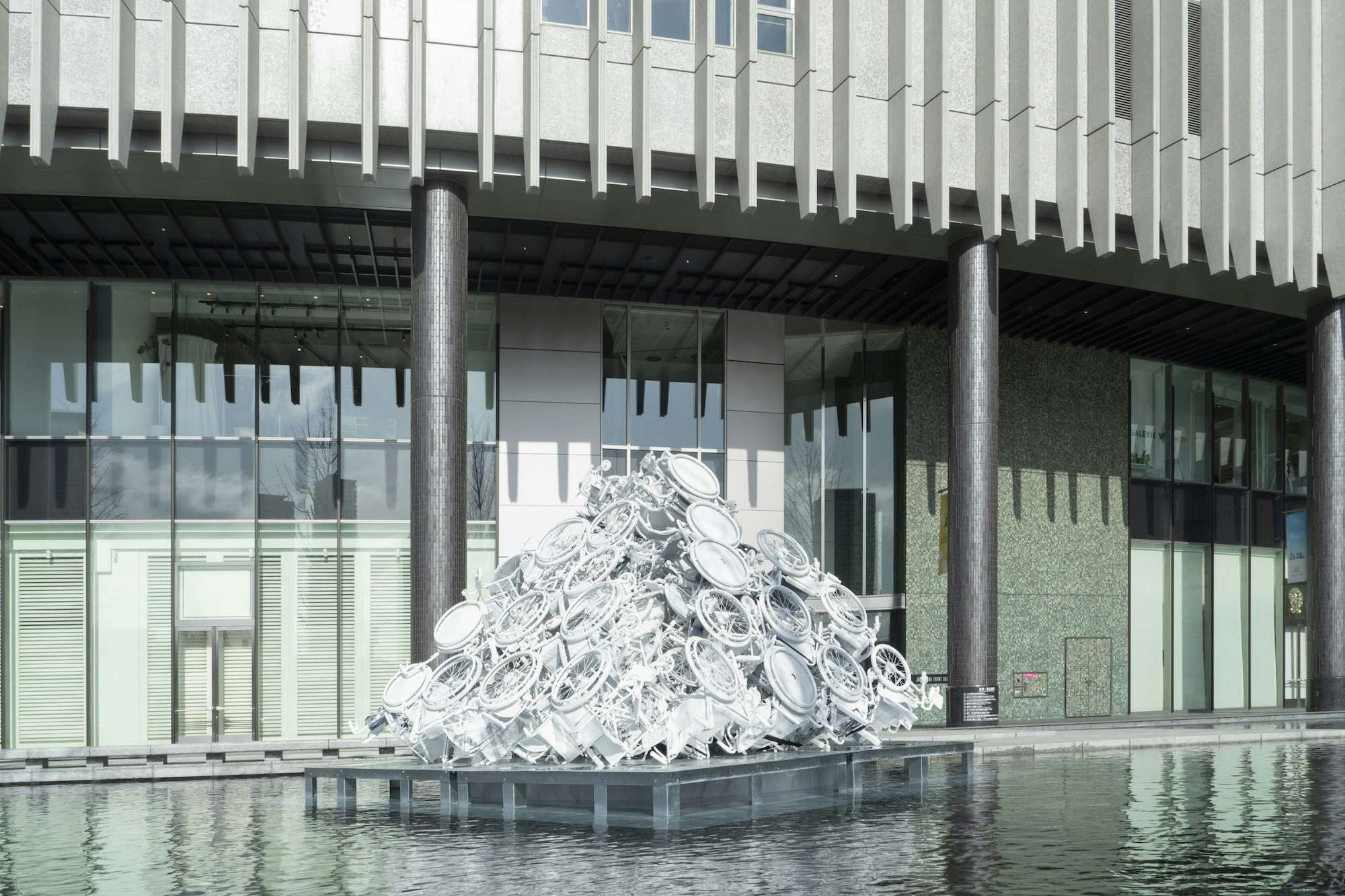 グランフロント大阪に檜皮一彦、WHOLE9、KENTA SENEKTの作品が新たに