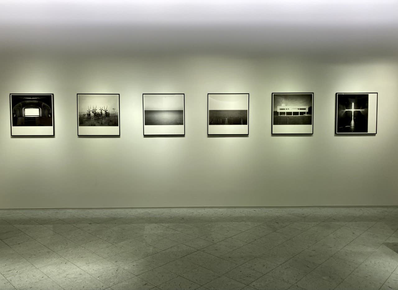 杉本博司のヴィンテージ・ポスターを一堂に。イセタンサローネで展示が