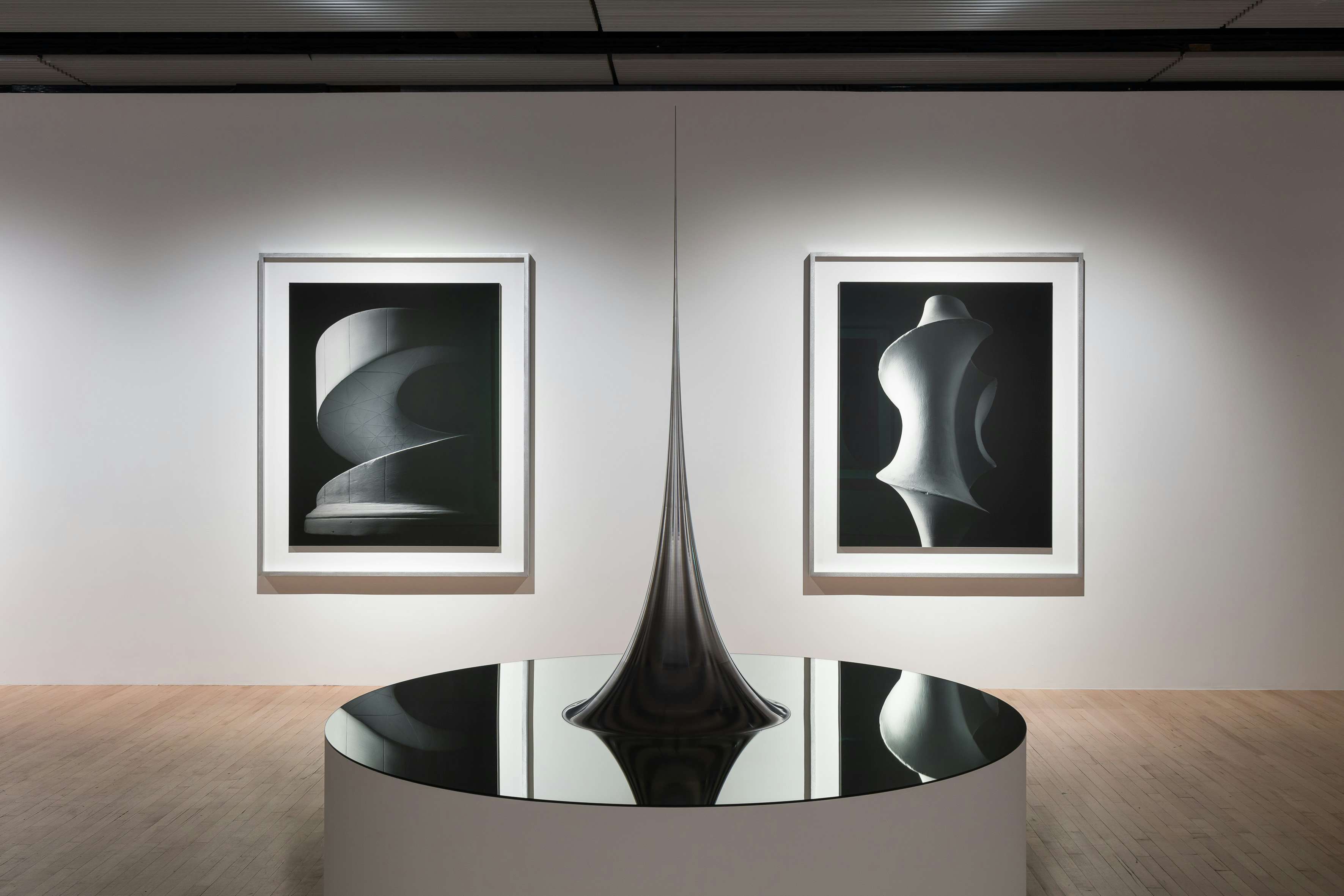 杉本博司：タイムマシーン」展、時空を超える圧巻の写真作品が一堂に