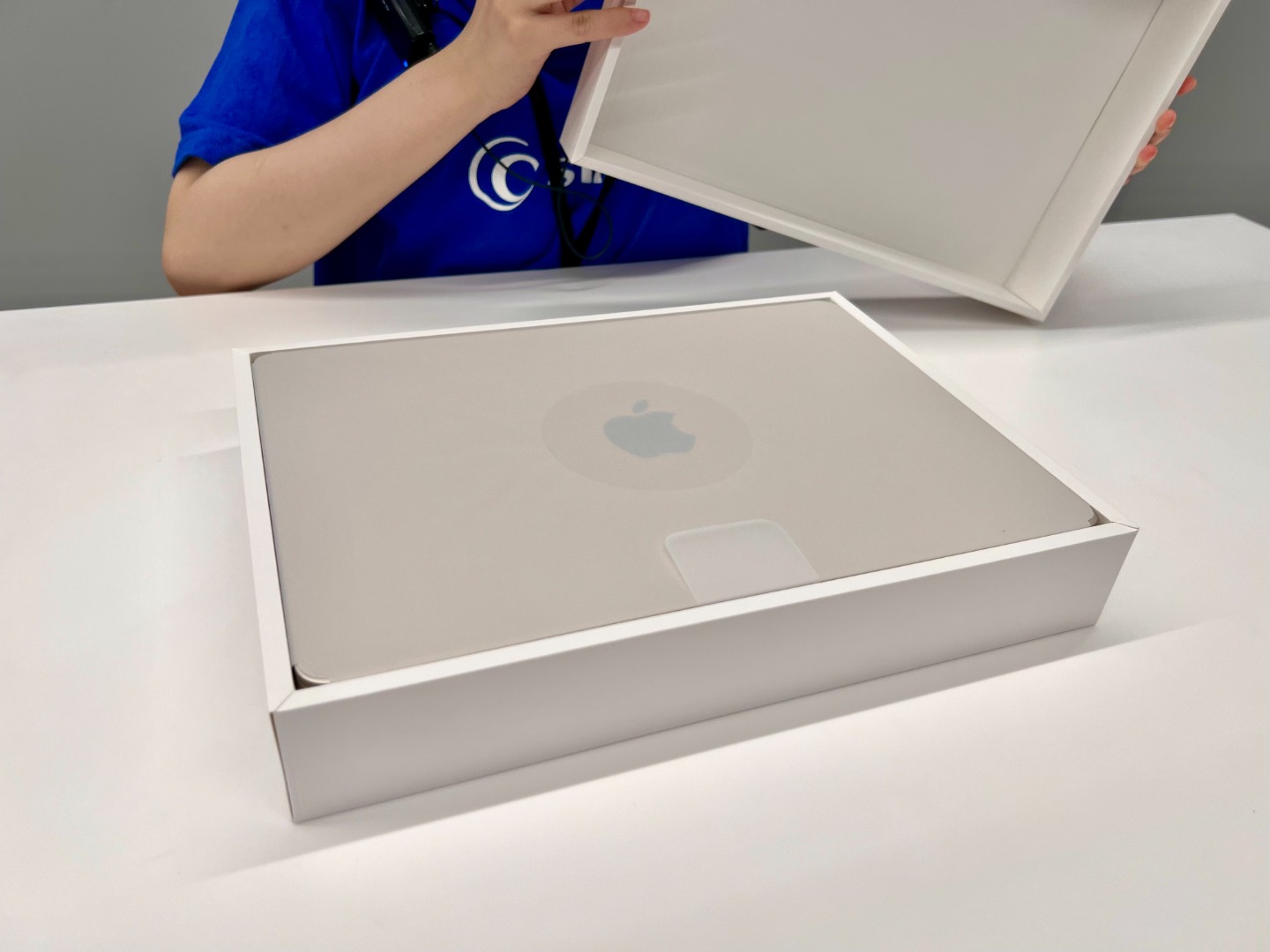 レビュー：新型M2チップ搭載MacBook Airはやっぱり期待を裏切らない