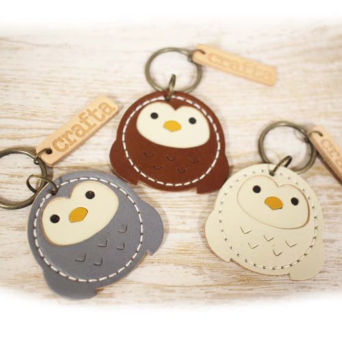 小銭が入るキーホルダー「コインふくろう」 革 小銭入れ・コインケース