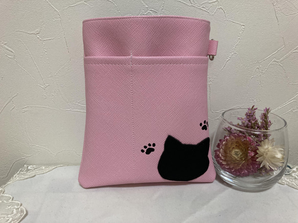 フェイクレザー猫ワッペン付きナースポケットペンケース（ピンク