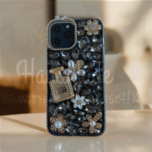 ラインストーン香水型iPhoneケース