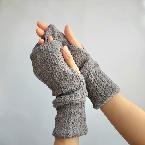 もちもち、暖か。アランニット×もちもちボアのハンドウォーマー/手袋