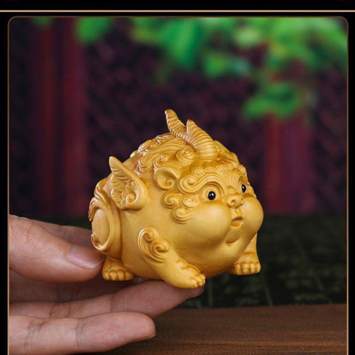 金や財宝を噛んで離さない 貔貅 ひきゅう ひりゅう 運気上昇 商売繁盛