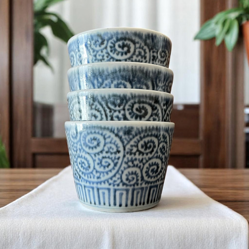 古伊万里染付蛸唐草紋様 蕎麦猪口 4客セット お椀・ボウル・鉢 antique