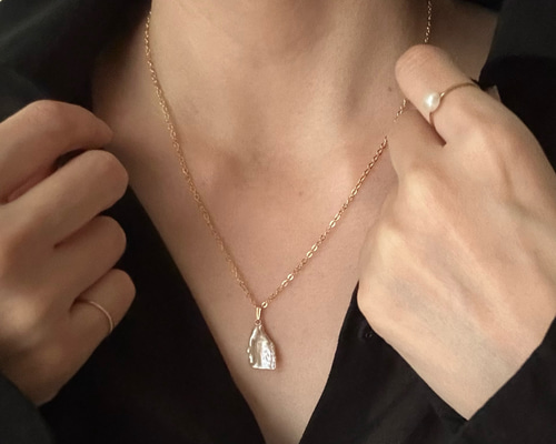 32d8757091de0f6f7eea768dd24777