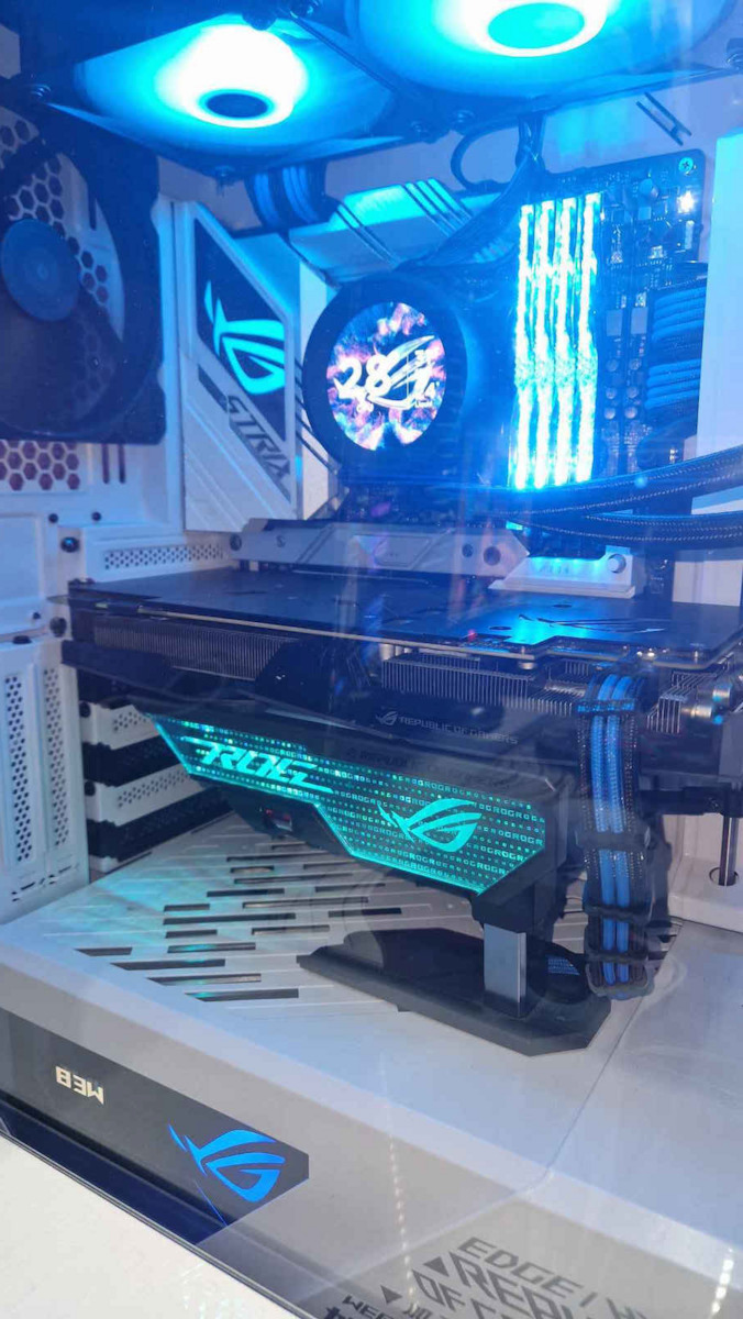 Asus ROG Strix Z790-A Gaming WiFi II Placă de bază ATX cu Intel