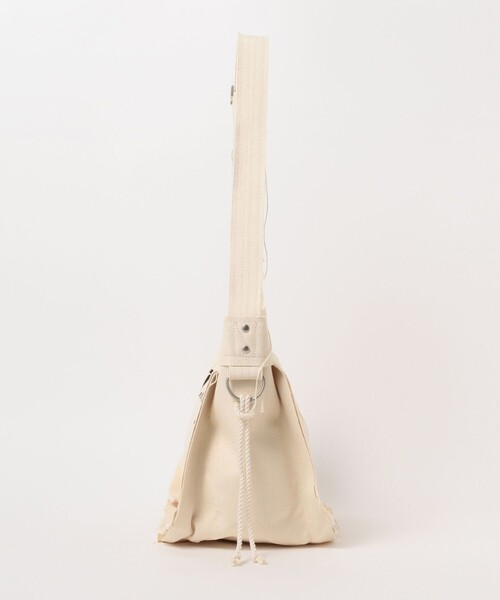 FAF（フェイク アス フラワーズ）の「FAF (Fake As Flowers