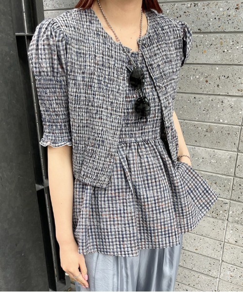 Ameri（アメリ）の「MEDI BUSTIER SET SHIRRING SHORT TOP（シャツ