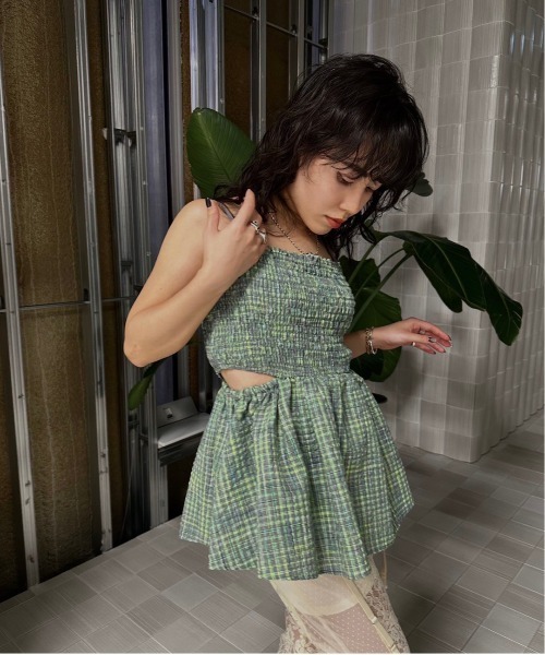 Ameri（アメリ）の「MEDI BUSTIER SET SHIRRING SHORT TOP（シャツ