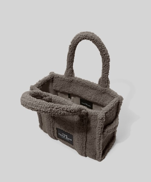 MARC JACOBS（マークジェイコブス）の「THE TEDDY LARGE TOTE BAG/ザ